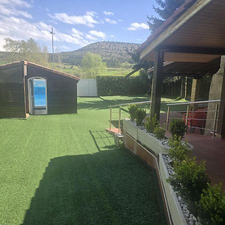 Casa De La Hiedra Soria Villa ภายนอก รูปภาพ