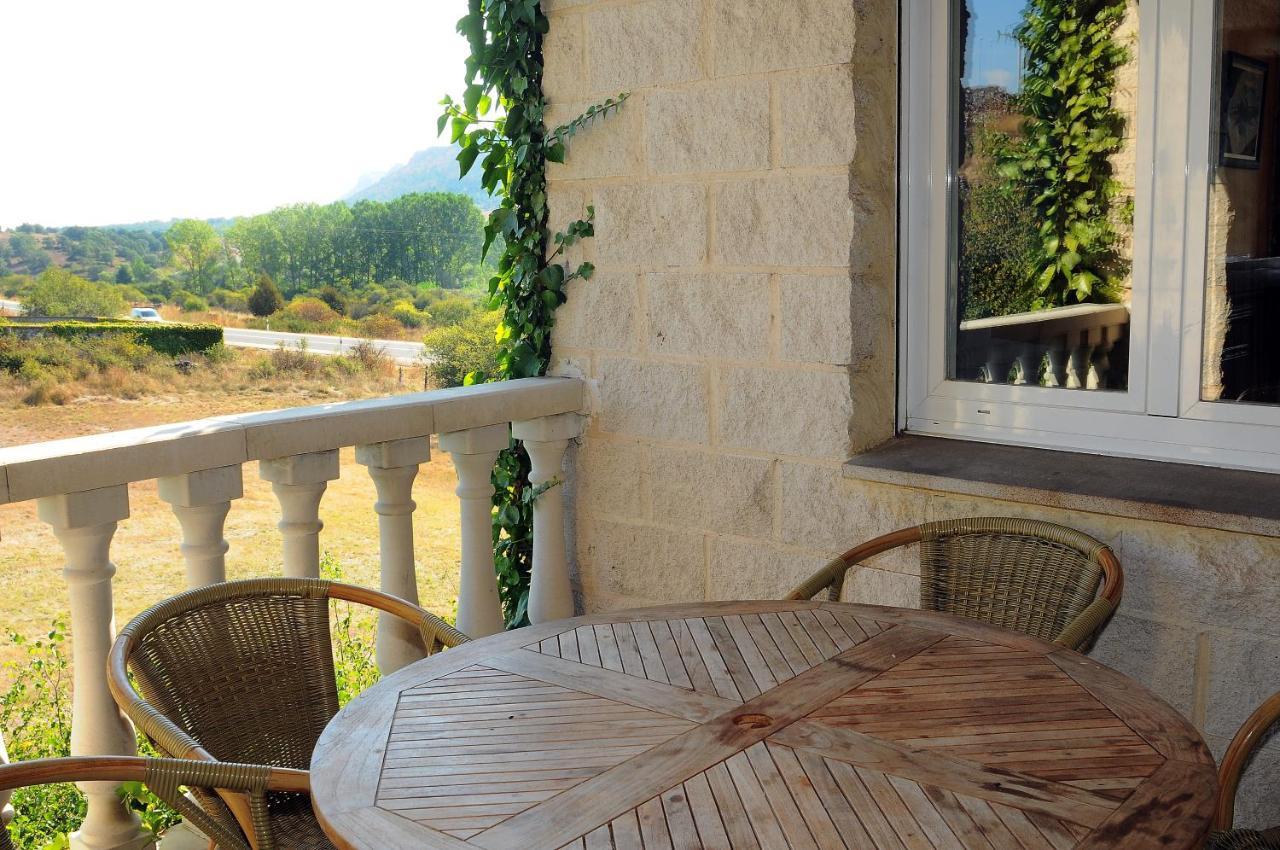 Casa De La Hiedra Soria Villa ภายนอก รูปภาพ